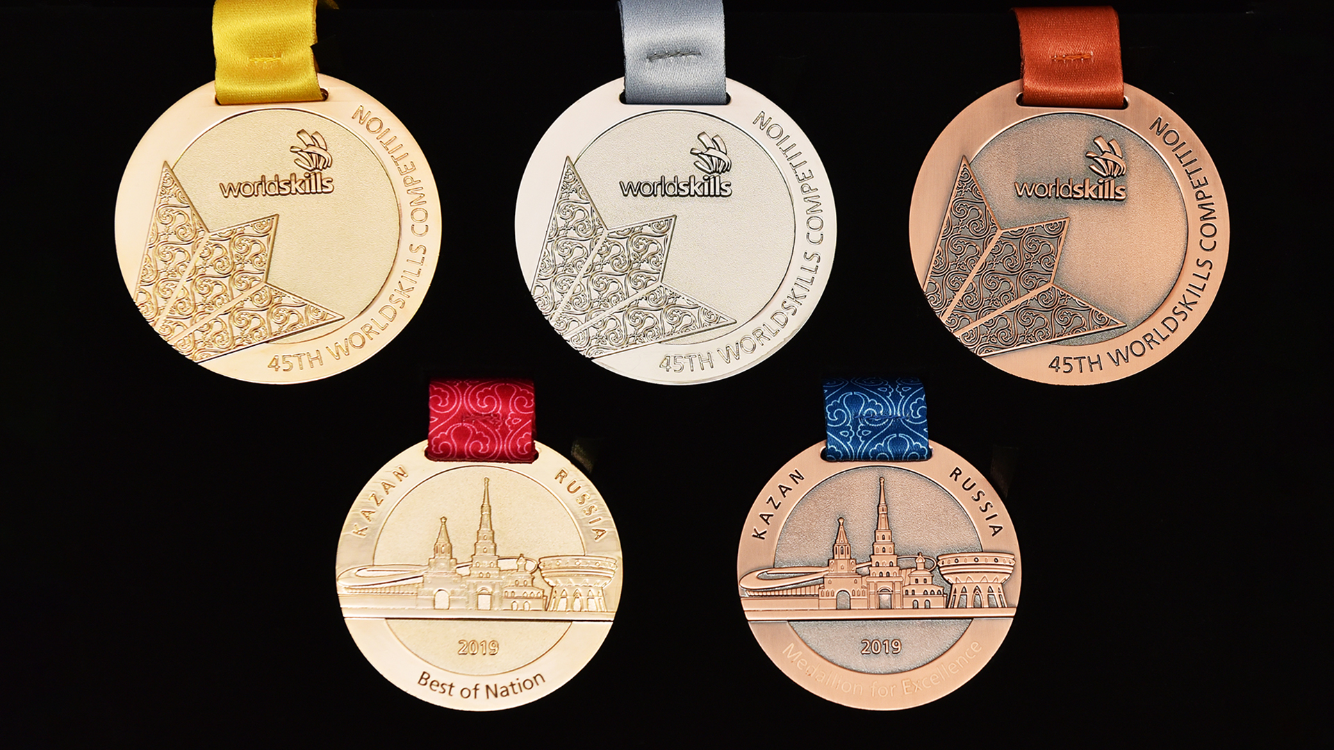 Награды казани. Медали дизайнерские. Медали Ворлдскиллс. WORLDSKILLS 2022 медали. Медали чемпионата WORLDSKILLS.