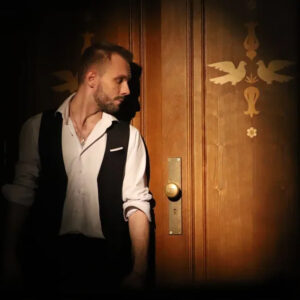 11 Триллер-детектив «Десять»