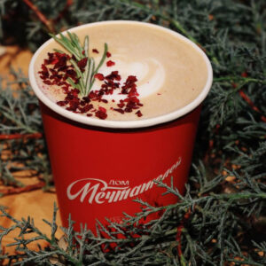 12.-Новогодний-кампейн-«Дом-мечтателей»-в-Surf-Coffee-