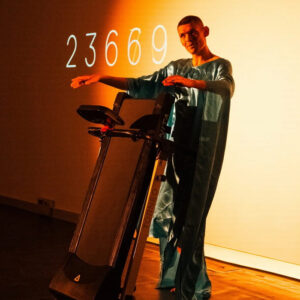 __0015_Документальный танцевальный спектакль «15 172»