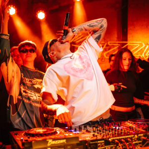 __0007_«Страна Балагания», «Вышка Staff» и «Это база» в Bazzar